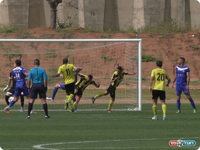 כפ"ס השתלטה על המשחק. הריי מקדים את כולם (שקד מורג)